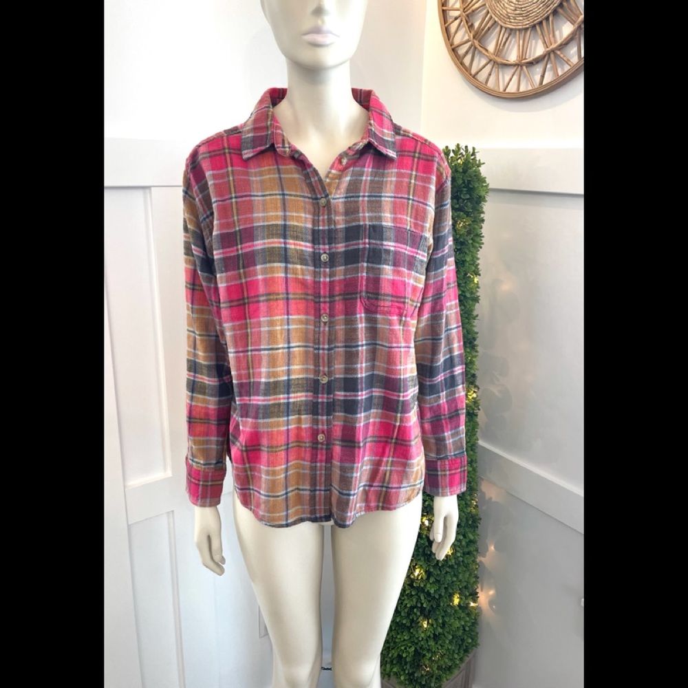 NWOT AMERICAN EAGLE BOYFRIEND FIT PLAID SHIRT